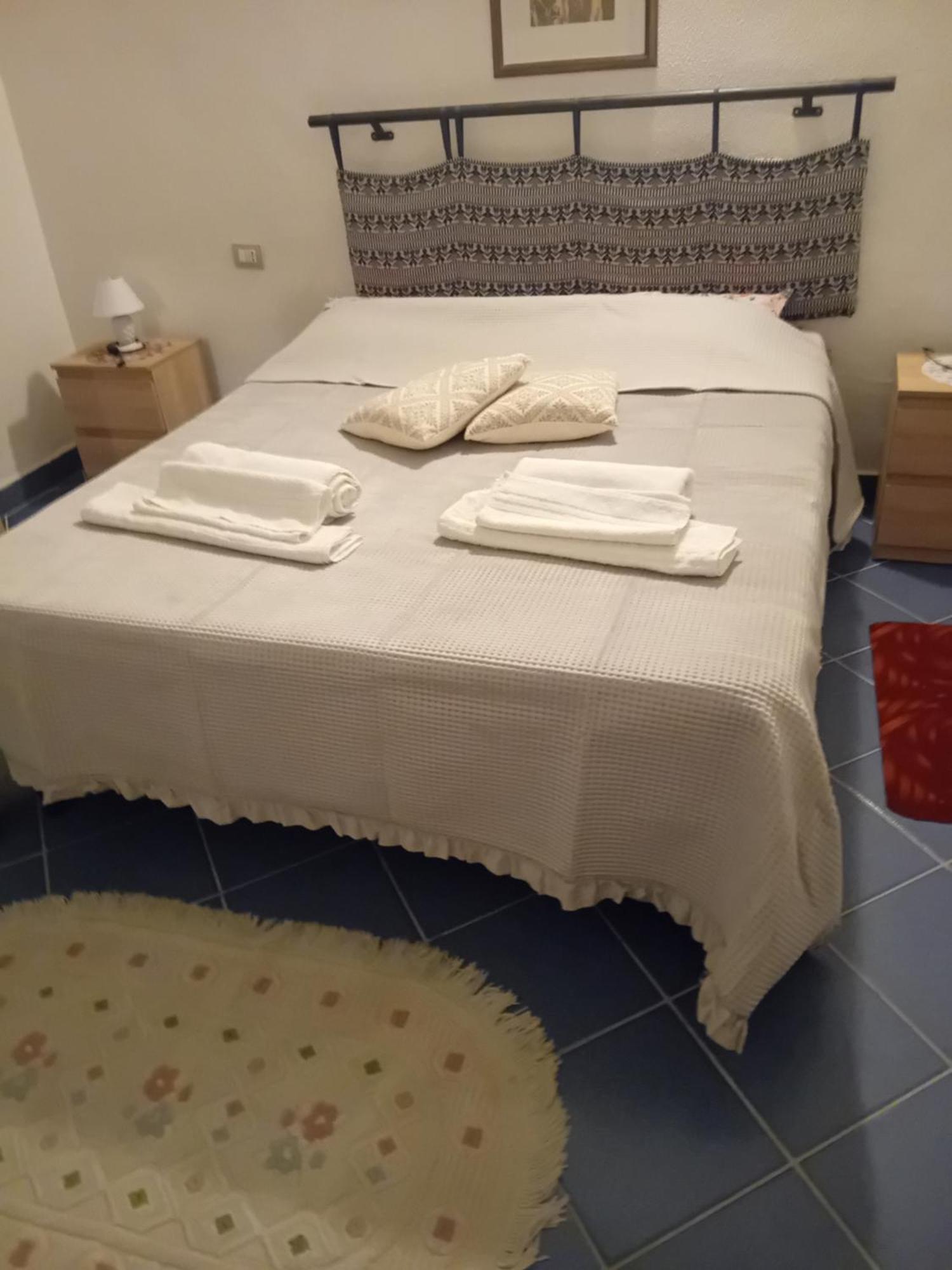 Affittacamere Da Liliana San Teodoro  Extérieur photo