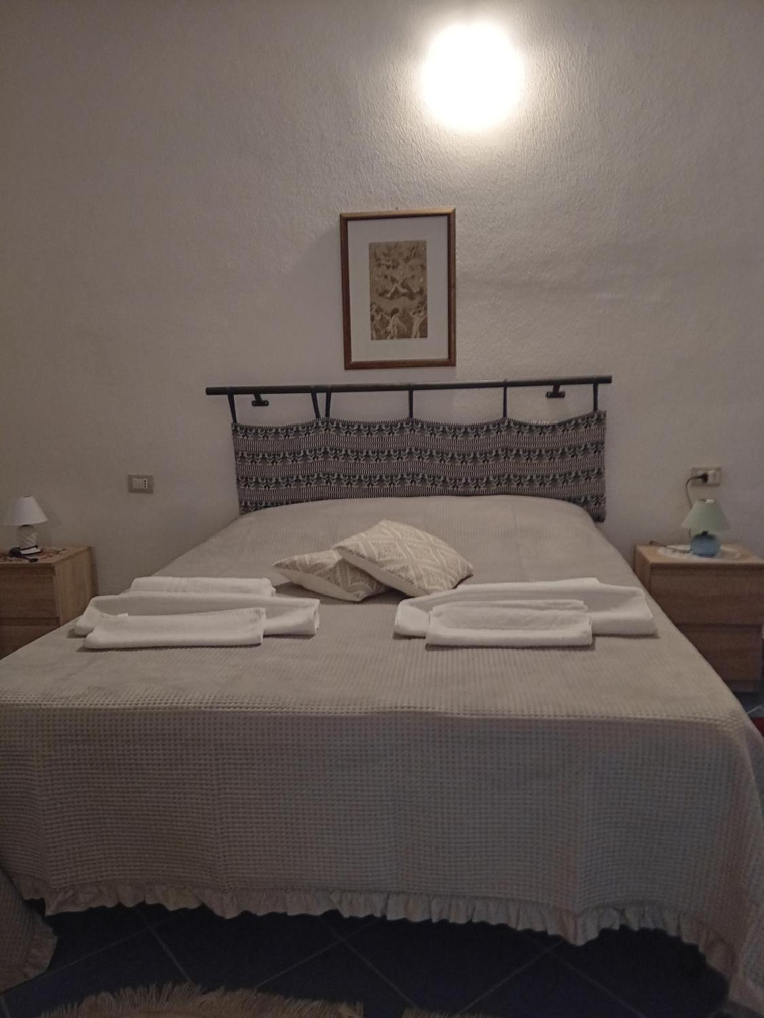 Affittacamere Da Liliana San Teodoro  Extérieur photo